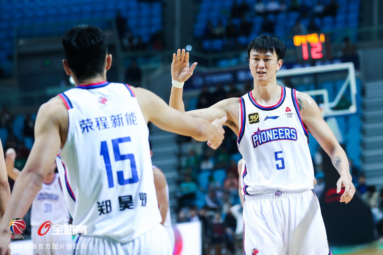 乐鱼平台 -包含关键时刻辽宁本钢复出首秀：NBA常规赛节点到来，赛场秩序良好，高层口径保持一致的词条