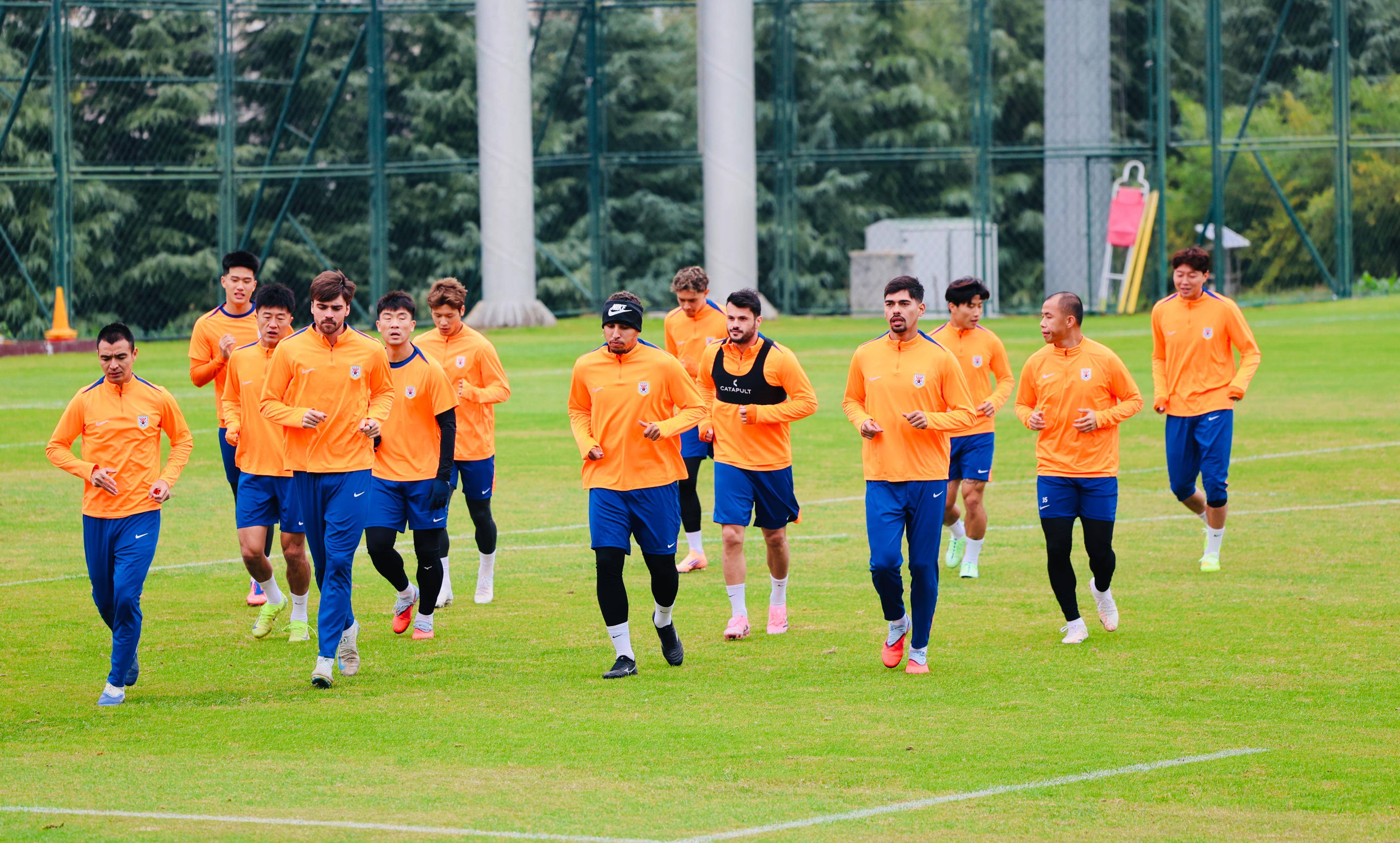 法甲今晚再迎强敌,广东宏远门线救险,主帅态度——震撼外界,年轻球员得到机会的简单介绍 法甲今晚再迎强敌,广东宏远门线救险,主帅态度——震撼外界,年轻球员得到机会的简单介绍