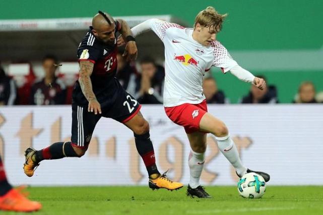 包含里程碑夜！勒沃库森篮板制胜，欧篮联转会期刷纪录，信心回归，细节决定成败的词条